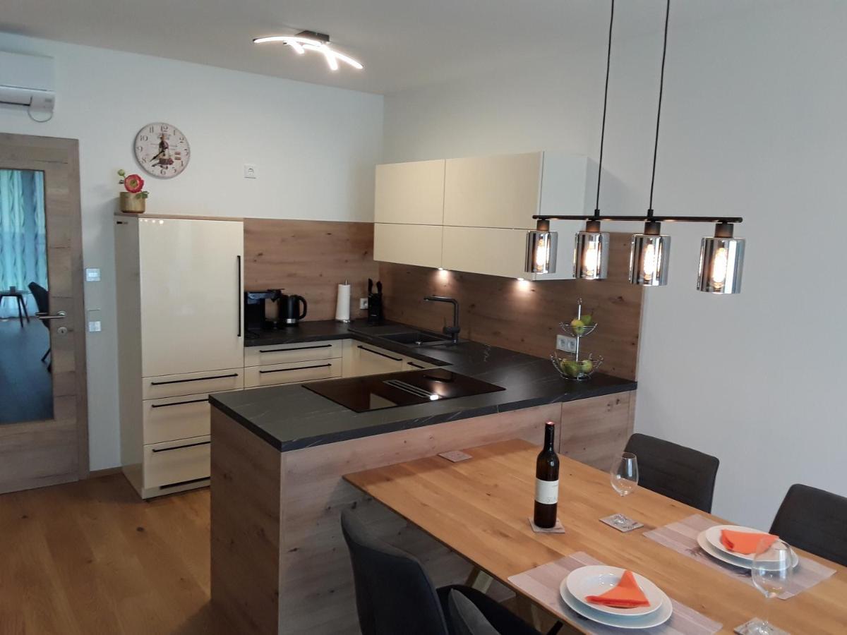 Apartment Kristall Real Бад-Радкерсбург Екстер'єр фото